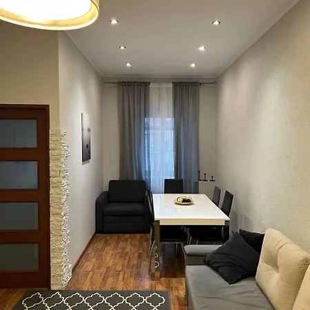 Apartment Big Apart - Rynek 8 - Nice View - 3 - 9 People Breslau